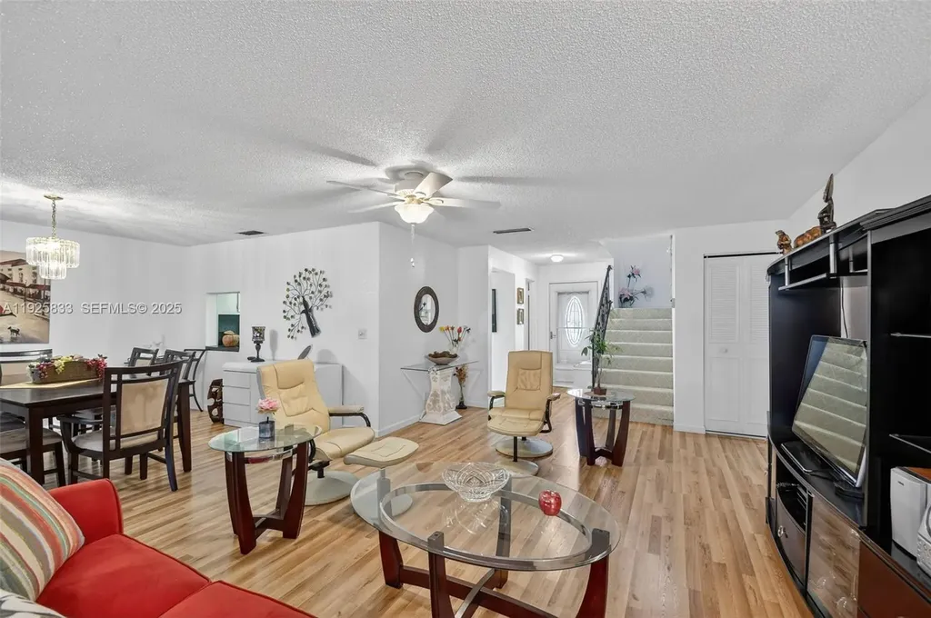 820 Salem Lane Lake Worth FL 33467