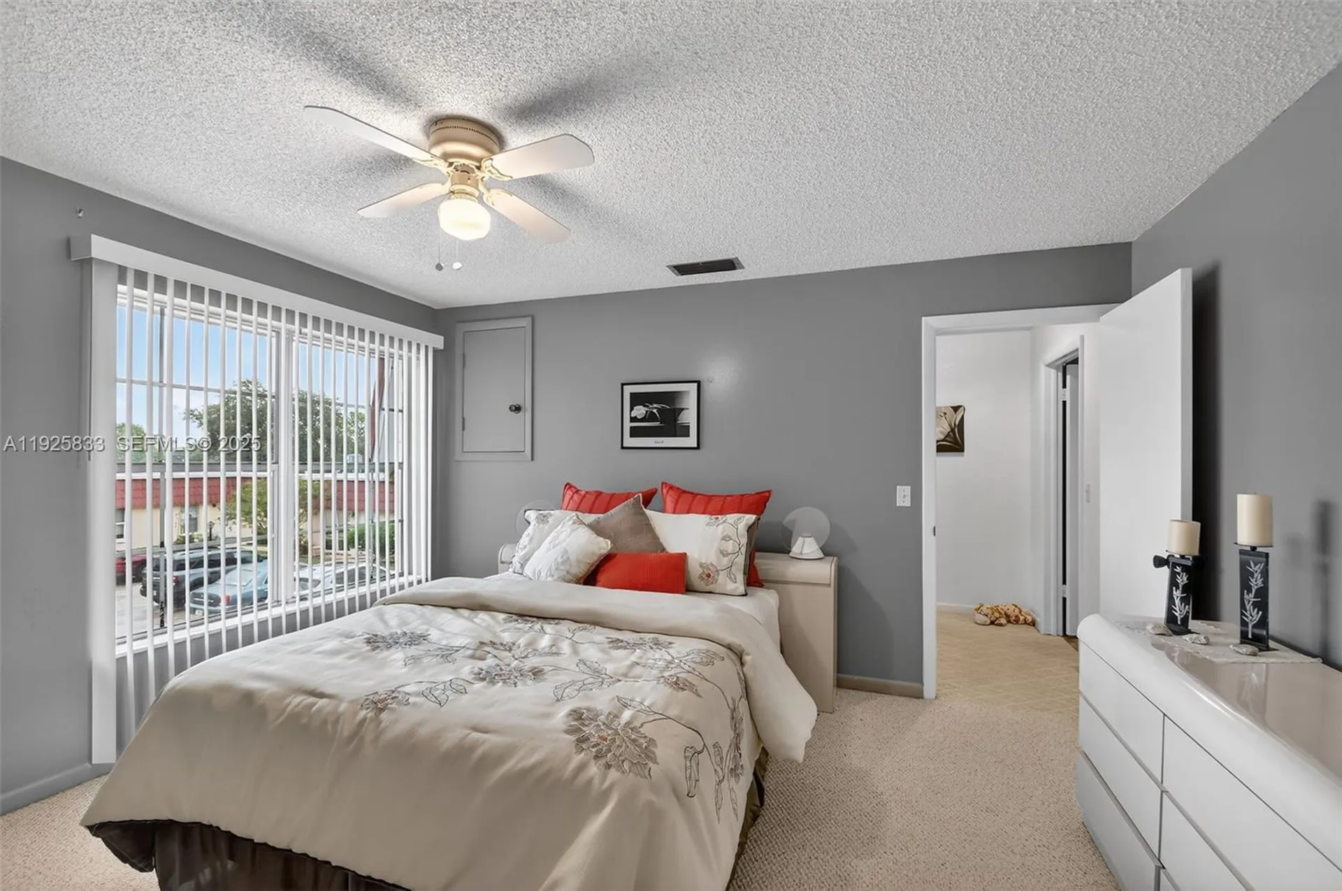 820 Salem Lane Lake Worth FL 33467