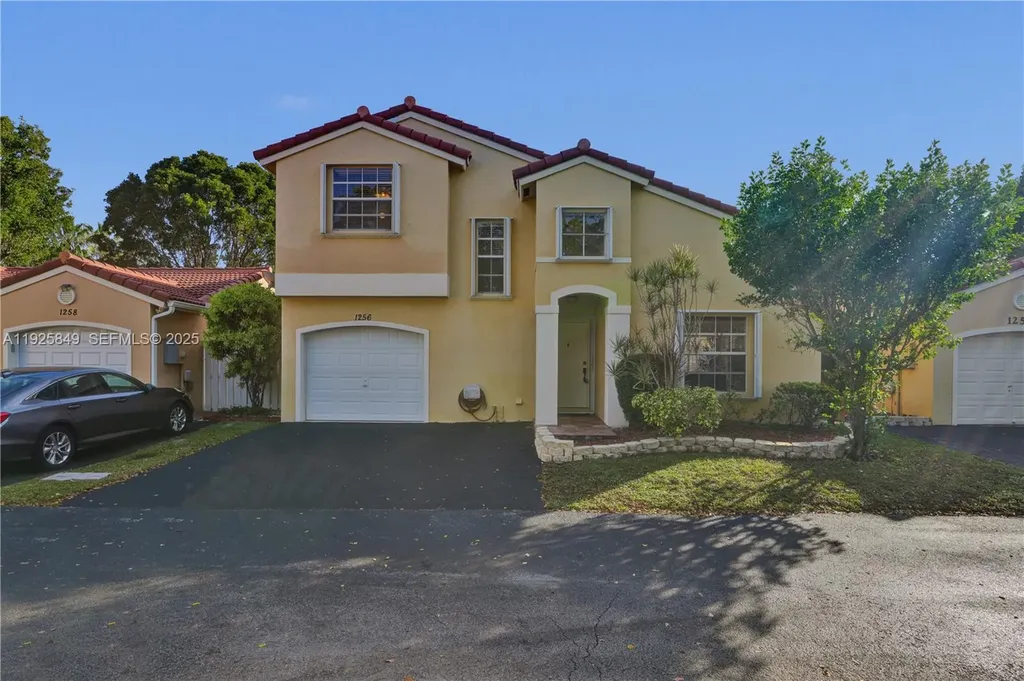 1256 NW 125th Terrace Sunrise FL 33323