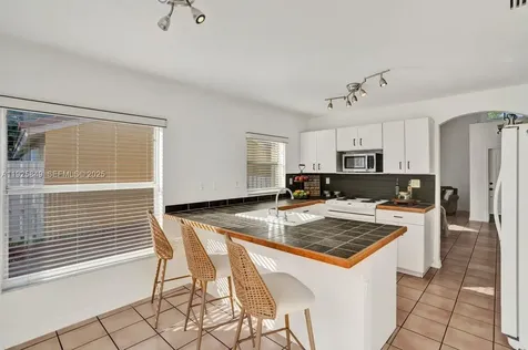 1256 NW 125th Terrace Sunrise FL 33323
