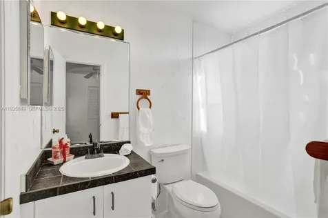 1256 NW 125th Terrace Sunrise FL 33323