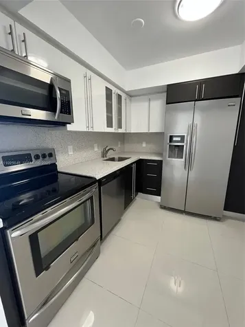 20505 E Country Club Drive Aventura FL 33180