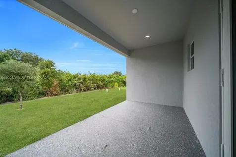 4648/4650 Leonard Boulevard S Lehigh Acres FL 33973