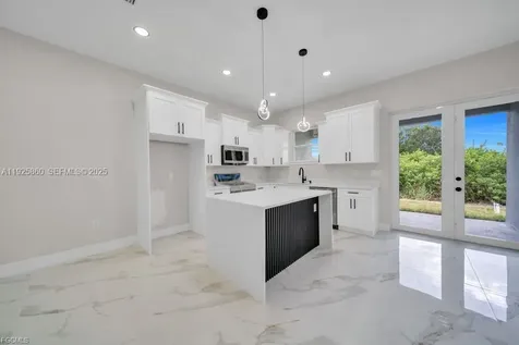 4648/4650 Leonard Boulevard S Lehigh Acres FL 33973