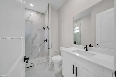 4648/4650 Leonard Boulevard S Lehigh Acres FL 33973