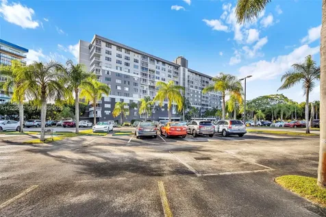3850 Washington Street Hollywood FL 33021