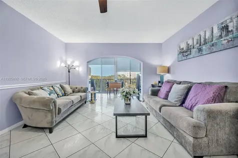 3850 Washington Street Hollywood FL 33021