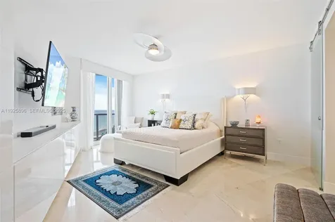 19333 E Collins Avenue Sunny Isles Beach FL 33160