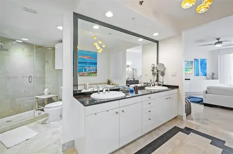 19333 E Collins Avenue Sunny Isles Beach FL 33160