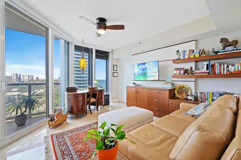 19333 E Collins Avenue Sunny Isles Beach FL 33160
