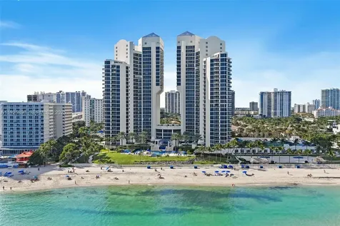 19333 E Collins Avenue Sunny Isles Beach FL 33160
