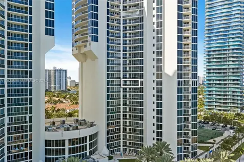 19333 E Collins Avenue Sunny Isles Beach FL 33160