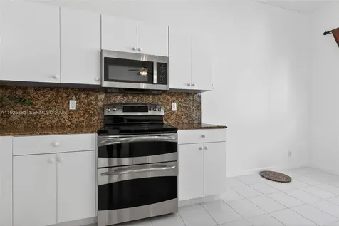 1535 SW 187th Avenue Pembroke Pines FL 33029