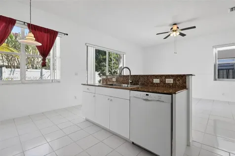 1535 SW 187th Avenue Pembroke Pines FL 33029