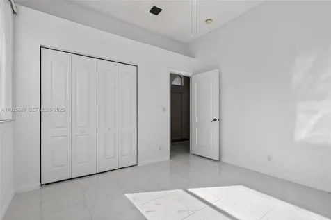 1535 SW 187th Avenue Pembroke Pines FL 33029