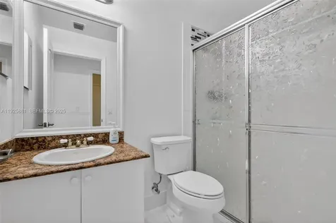 1535 SW 187th Avenue Pembroke Pines FL 33029