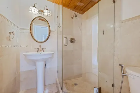 7860 SW 173rd Terrace Palmetto Bay FL 33157
