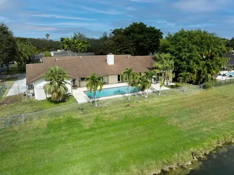 7860 SW 173rd Terrace Palmetto Bay FL 33157
