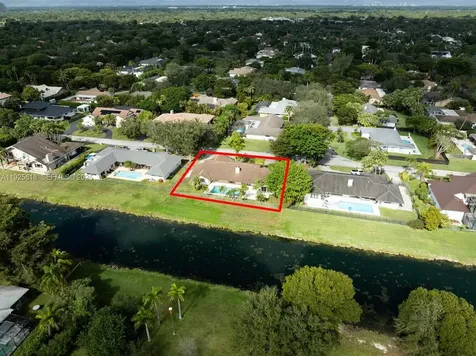 7860 SW 173rd Terrace Palmetto Bay FL 33157