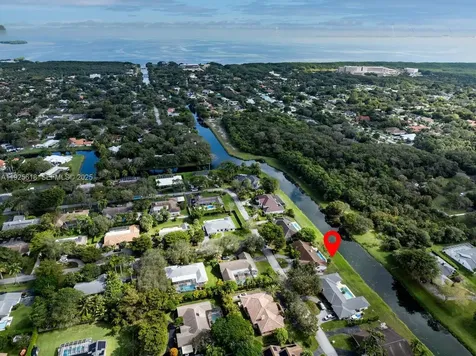 7860 SW 173rd Terrace Palmetto Bay FL 33157