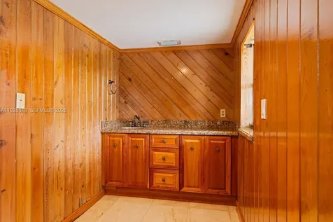 7860 SW 173rd Terrace Palmetto Bay FL 33157