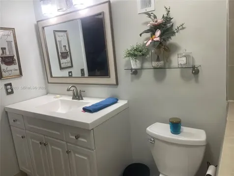 661 NE 195th Street Miami FL 33179