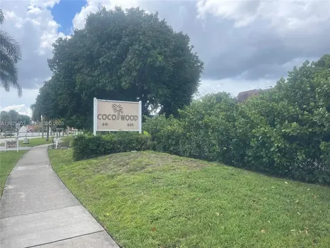 661 NE 195th Street Miami FL 33179