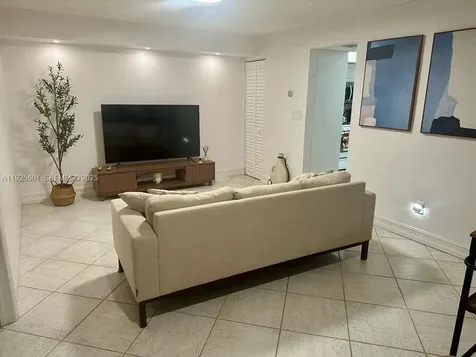 7100 SW 112th Place Miami FL 33173