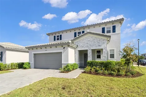 879 SE 26th Terrace Homestead FL 33035