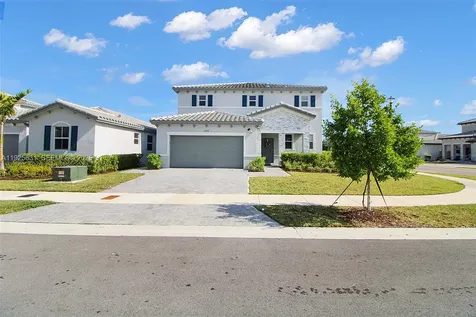 879 SE 26th Terrace Homestead FL 33035
