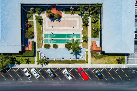 1050 Atlantic Shores Boulevard Hallandale Beach FL 33009