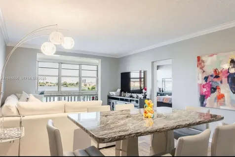18555 NE 14th Avenue Miami FL 33179