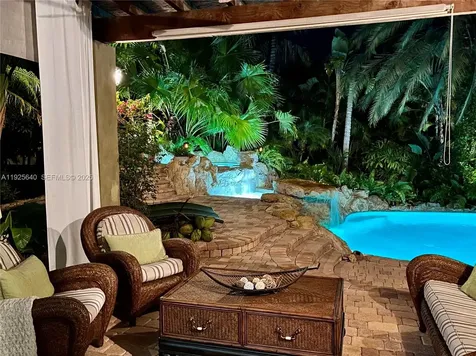 16645 SW 87th Court Palmetto Bay FL 33157