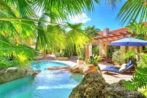 16645 SW 87th Court Palmetto Bay FL 33157