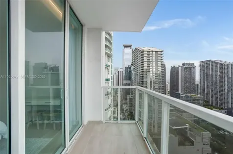 31 SE 5th Street Miami FL 33131