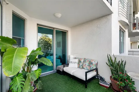 110 Washington Avenue Miami Beach FL 33139