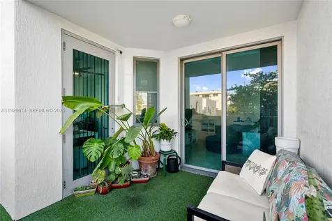 110 Washington Avenue Miami Beach FL 33139