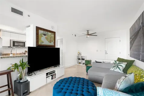 110 Washington Avenue Miami Beach FL 33139