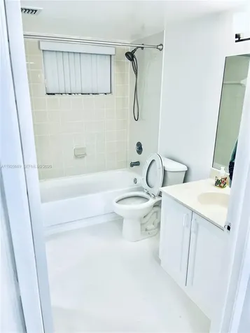 6801 Harding Avenue Miami Beach FL 33141