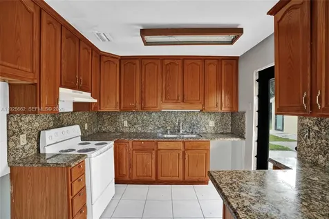 28640 SW 146th Avenue Homestead FL 33033