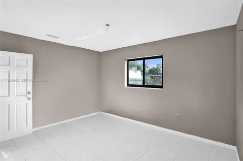 28640 SW 146th Avenue Homestead FL 33033