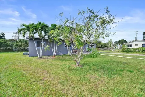 28640 SW 146th Avenue Homestead FL 33033