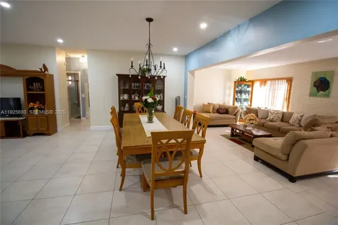 1140 NE 204th Street Miami FL 33179