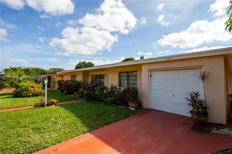 1140 NE 204th Street Miami FL 33179