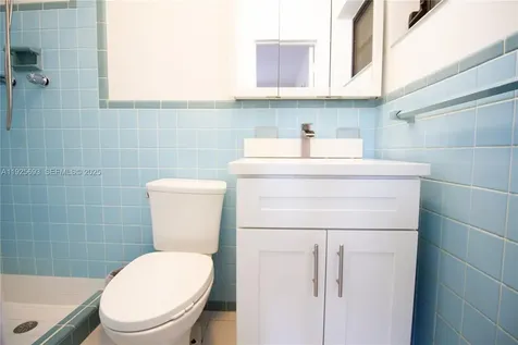 1140 NE 204th Street Miami FL 33179