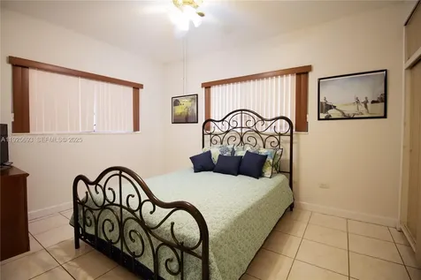1140 NE 204th Street Miami FL 33179