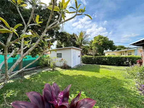 1140 NE 204th Street Miami FL 33179