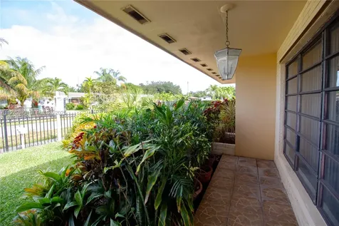 1140 NE 204th Street Miami FL 33179