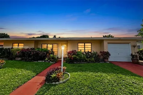 1140 NE 204th Street Miami FL 33179