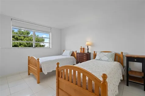 2999 Point East Drive Aventura FL 33160